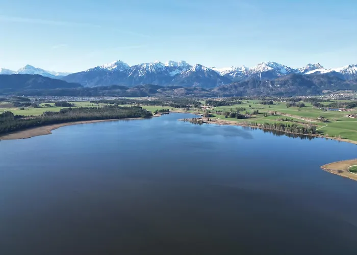 Mit Balkon & Bergblick I Parkplatz I Kueche I Seenaehe *