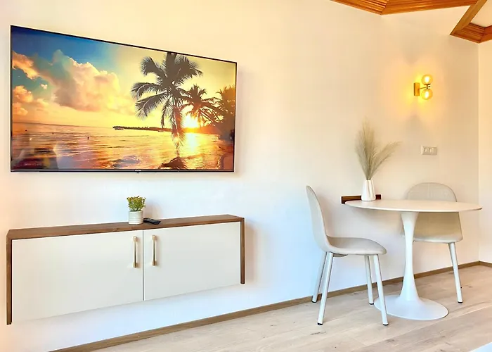 Mit Balkon & Bergblick I Parkplatz I Kueche I Seenaehe 公寓 *